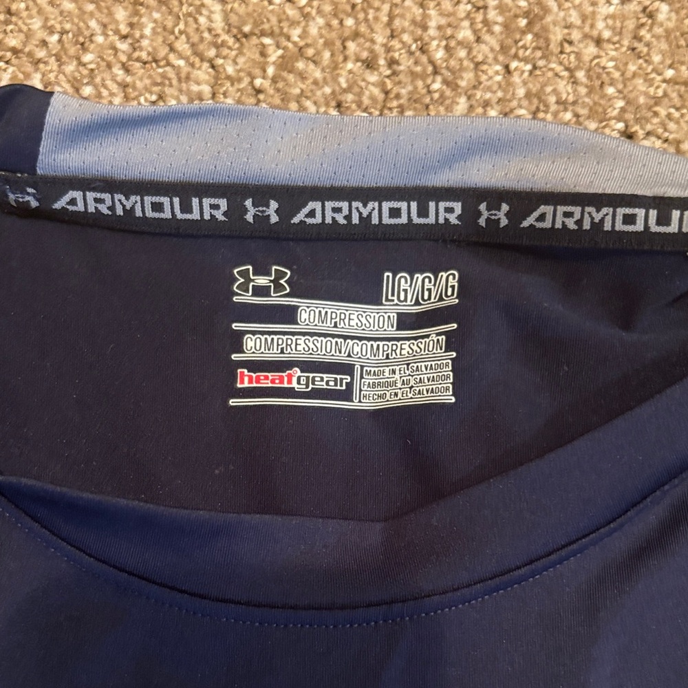 Under Armour Compression Shirt - Picture 2 of 4